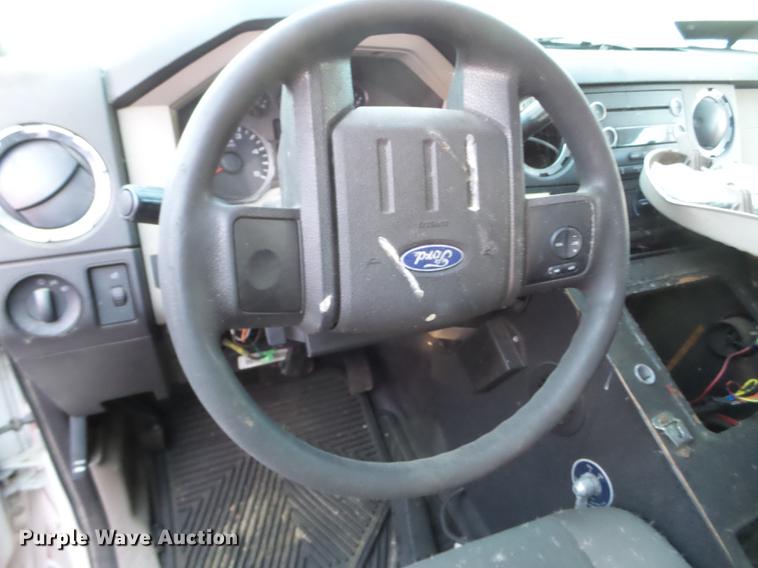 image for item EW9829 2009 Ford F450 Super Duty ambulance