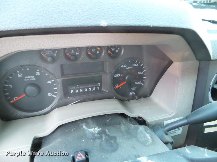 image for item EW9829 2009 Ford F450 Super Duty ambulance