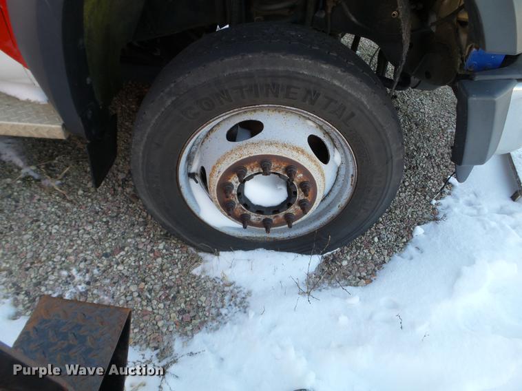 image for item EW9829 2009 Ford F450 Super Duty ambulance