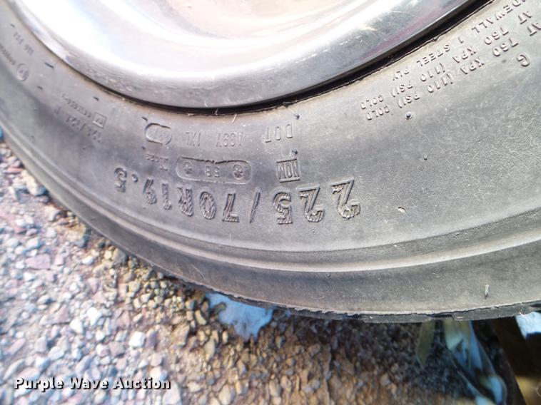 image for item EW9829 2009 Ford F450 Super Duty ambulance