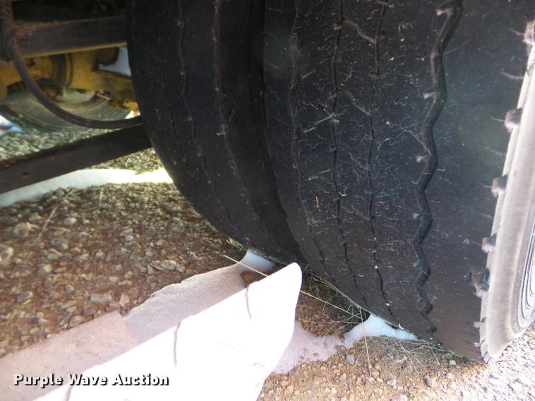 image for item EW9829 2009 Ford F450 Super Duty ambulance