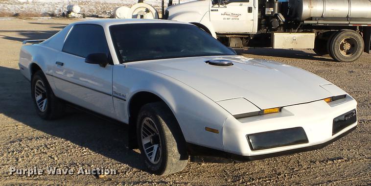 image for item EW9830 1987 Pontiac Firebird Trans Am