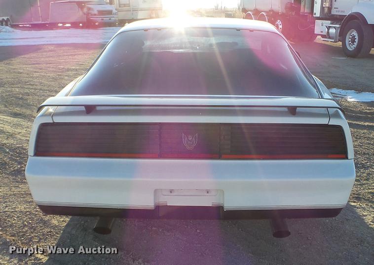 image for item EW9830 1987 Pontiac Firebird Trans Am