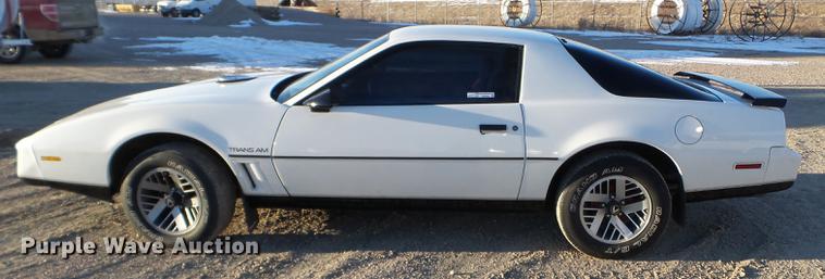 image for item EW9830 1987 Pontiac Firebird Trans Am