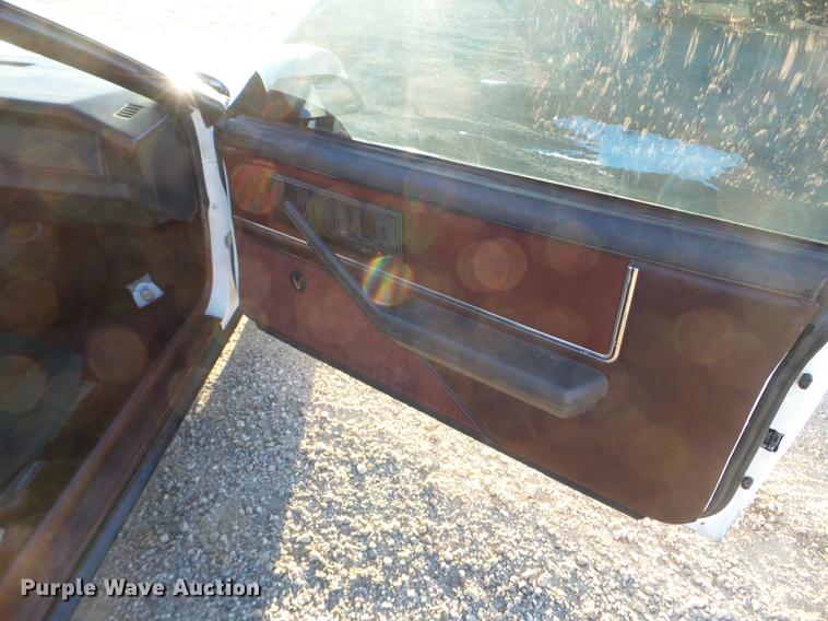 image for item EW9830 1987 Pontiac Firebird Trans Am