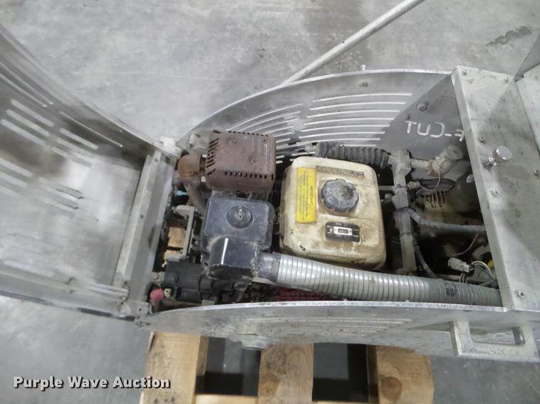 image for item EW9831 Soff Cut GS-1000 concrete saw