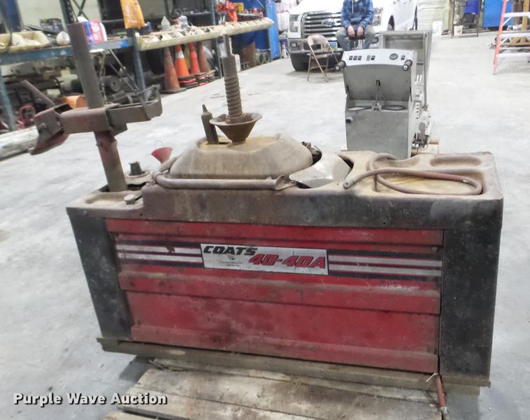 image for item EW9832 Coats 40-40A tire machine
