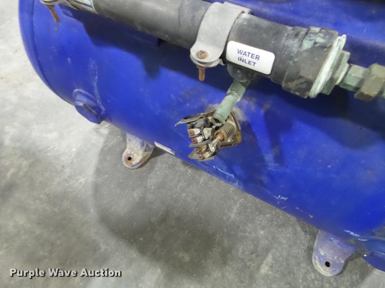 image for item EW9833 Air compressor