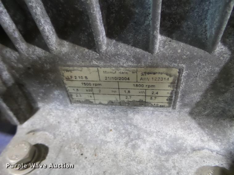 image for item EW9833 Air compressor