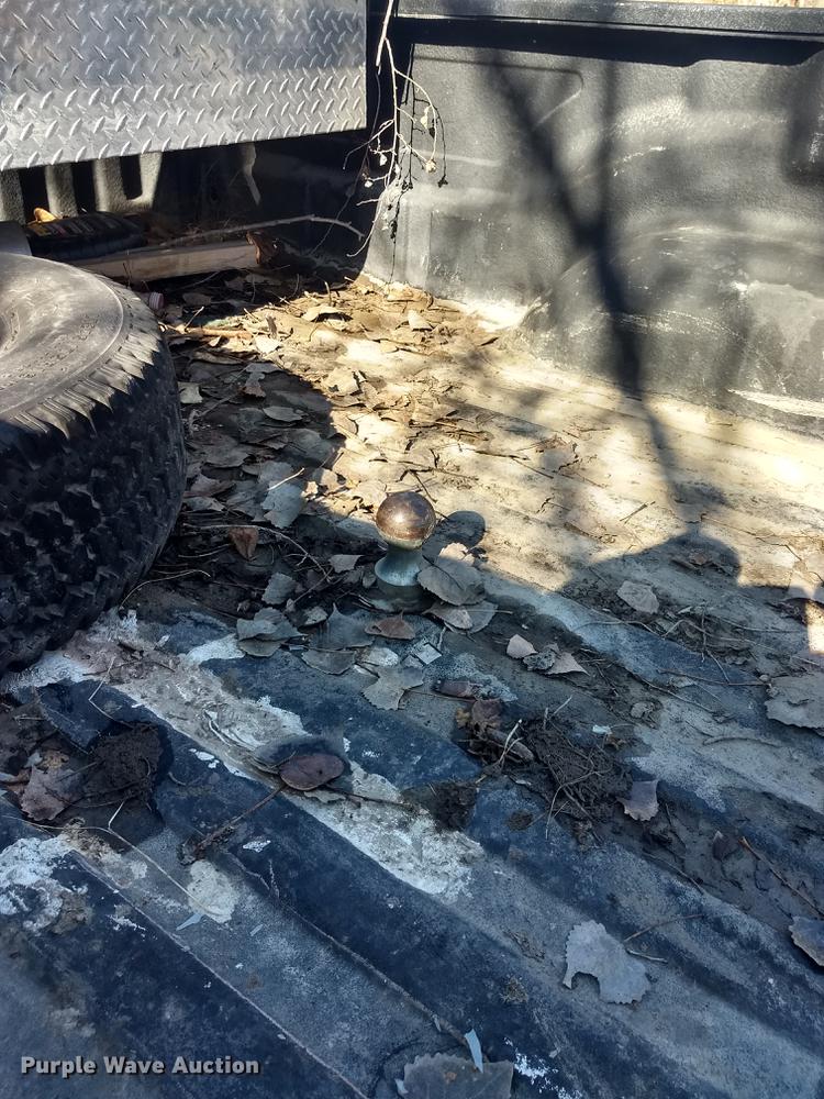 image for item FE9268 2006 Dodge Ram 2500 Lone Star Quad Cab pickup truck