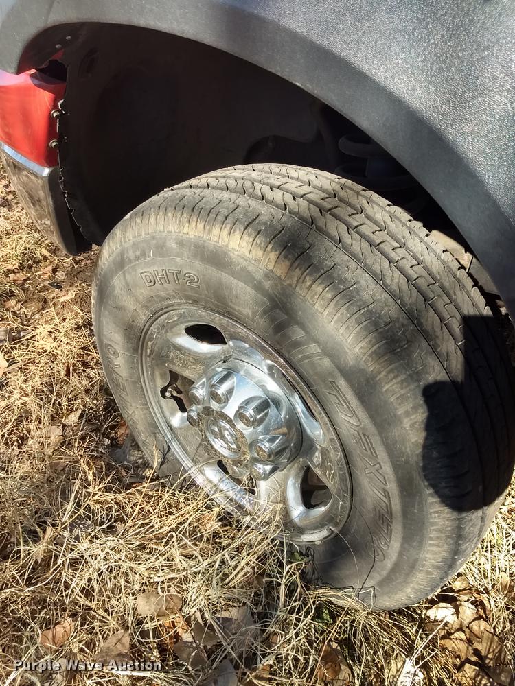 image for item FE9268 2006 Dodge Ram 2500 Lone Star Quad Cab pickup truck