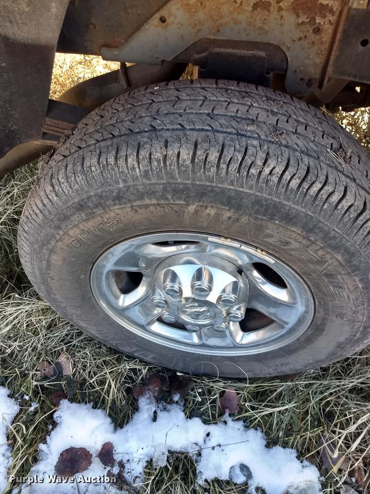 image for item FE9268 2006 Dodge Ram 2500 Lone Star Quad Cab pickup truck