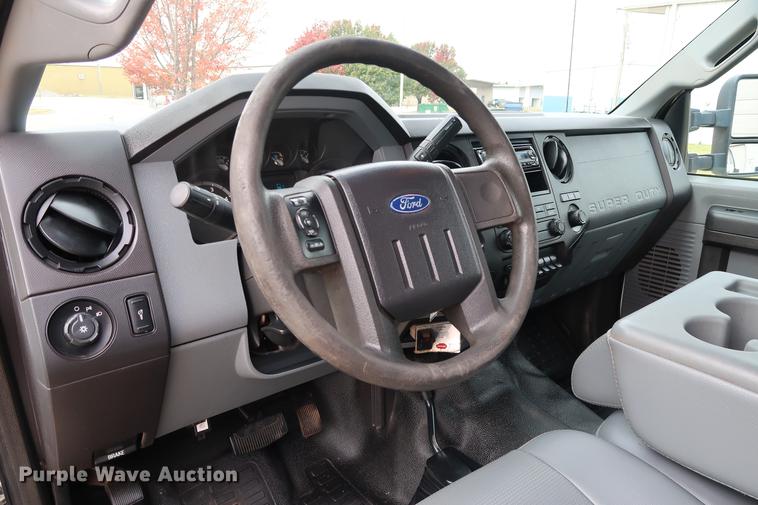 image for item FE9540 2011 Ford F550 Crew Cab flatbed truck