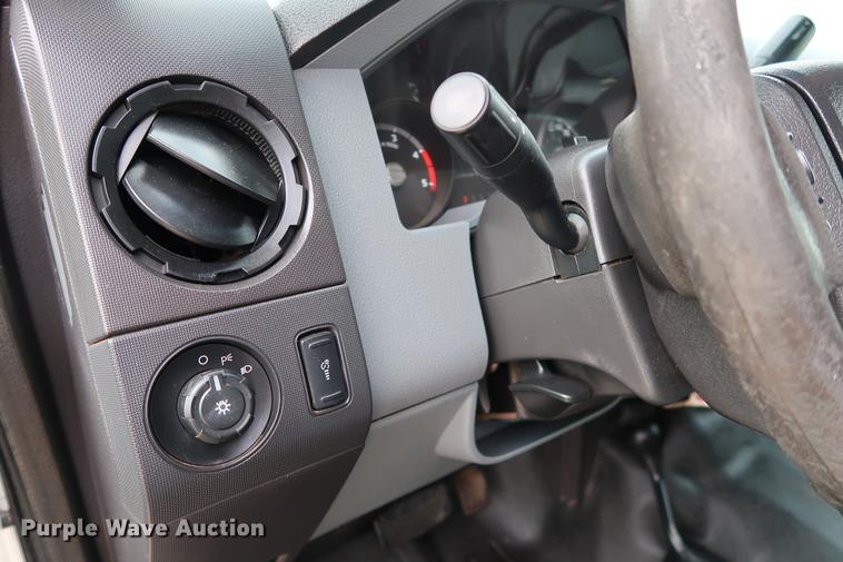 image for item FE9540 2011 Ford F550 Crew Cab flatbed truck