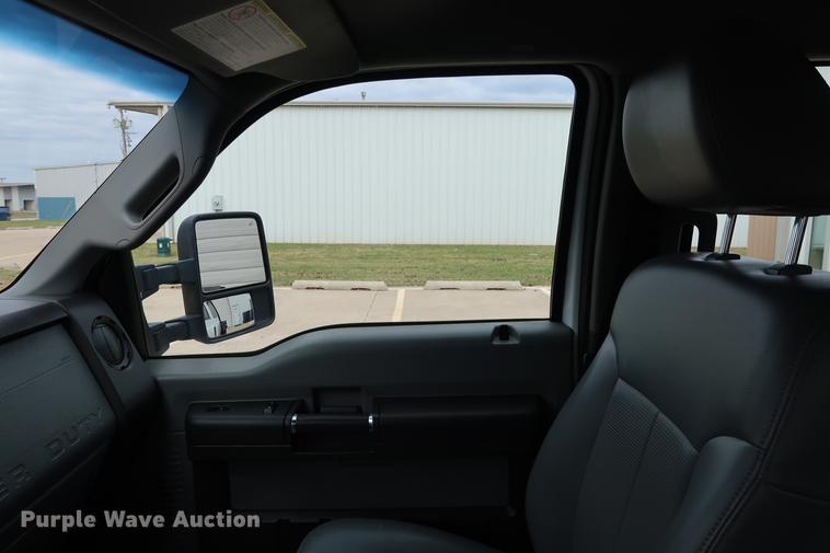 image for item FE9540 2011 Ford F550 Crew Cab flatbed truck