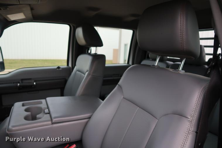 image for item FE9540 2011 Ford F550 Crew Cab flatbed truck