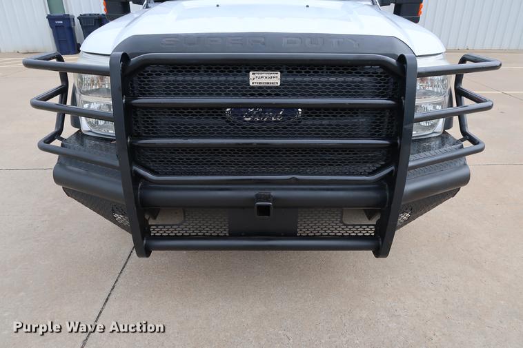 image for item FE9540 2011 Ford F550 Crew Cab flatbed truck
