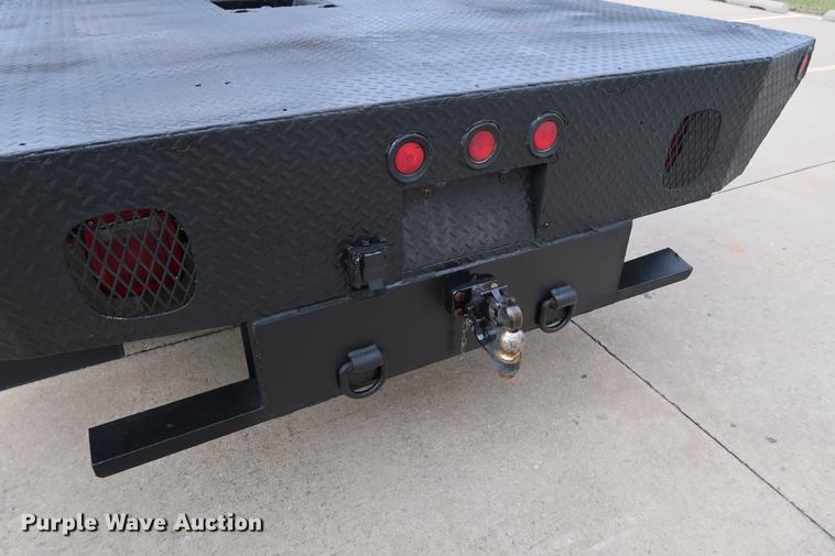 image for item FE9540 2011 Ford F550 Crew Cab flatbed truck