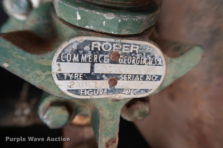 image for item FE9540 2011 Ford F550 Crew Cab flatbed truck