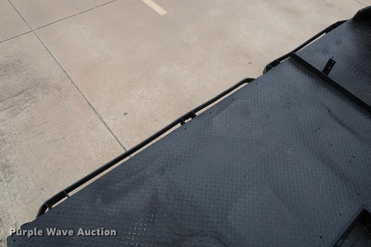 image for item FE9540 2011 Ford F550 Crew Cab flatbed truck