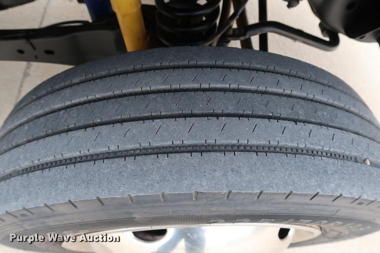 image for item FE9540 2011 Ford F550 Crew Cab flatbed truck