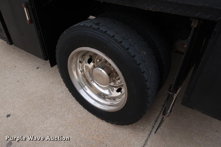 image for item FE9540 2011 Ford F550 Crew Cab flatbed truck