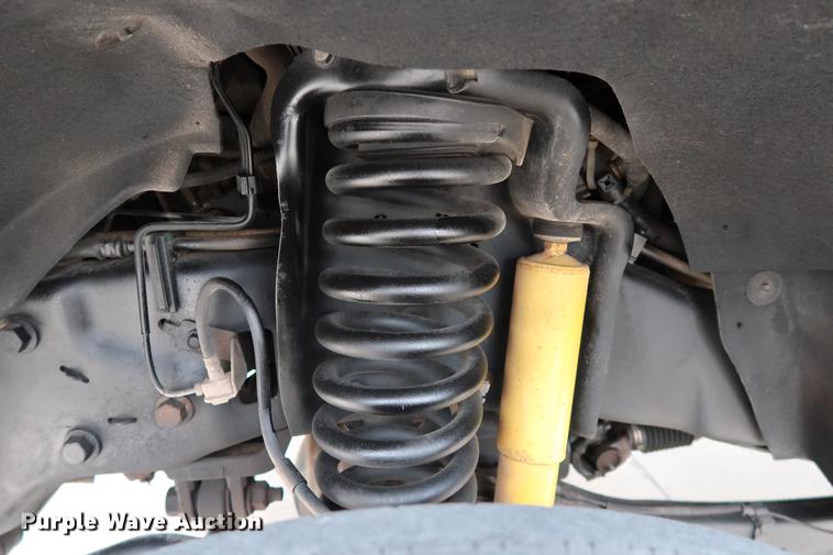 image for item FE9540 2011 Ford F550 Crew Cab flatbed truck