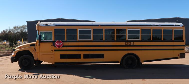 image for item FE9541 2009 Blue Bird Vision Handy Bus school bus