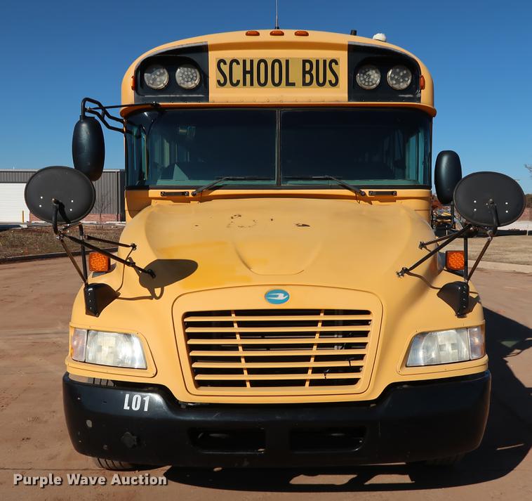 image for item FE9541 2009 Blue Bird Vision Handy Bus school bus