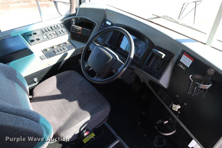 image for item FE9541 2009 Blue Bird Vision Handy Bus school bus