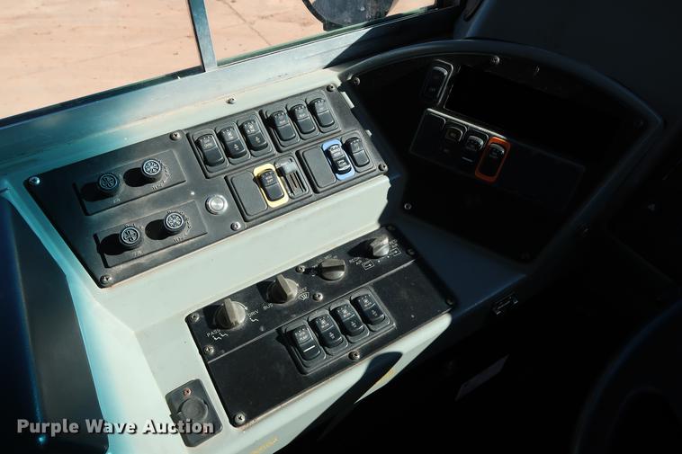 image for item FE9541 2009 Blue Bird Vision Handy Bus school bus