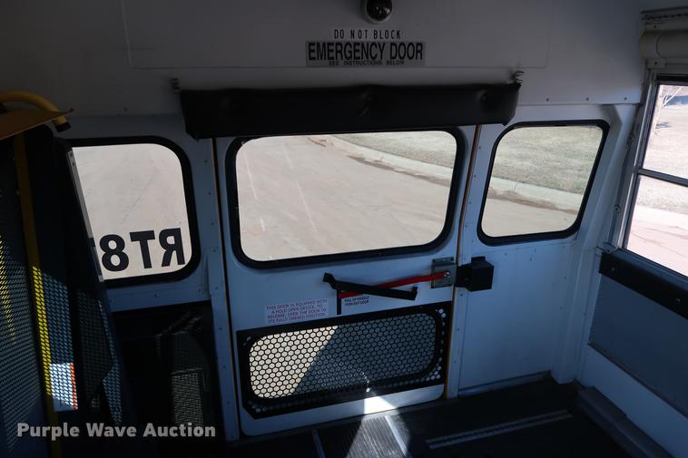 image for item FE9541 2009 Blue Bird Vision Handy Bus school bus