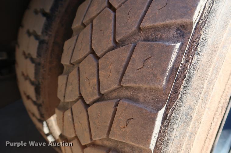 image for item FE9541 2009 Blue Bird Vision Handy Bus school bus