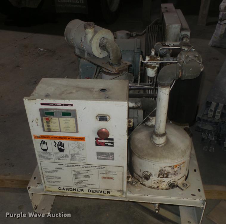 image for item FI9327 Gardner Denver EBERGF compressor