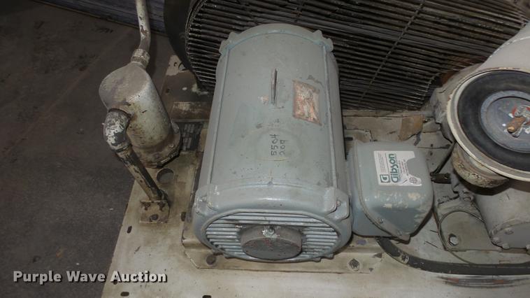image for item FI9327 Gardner Denver EBERGF compressor