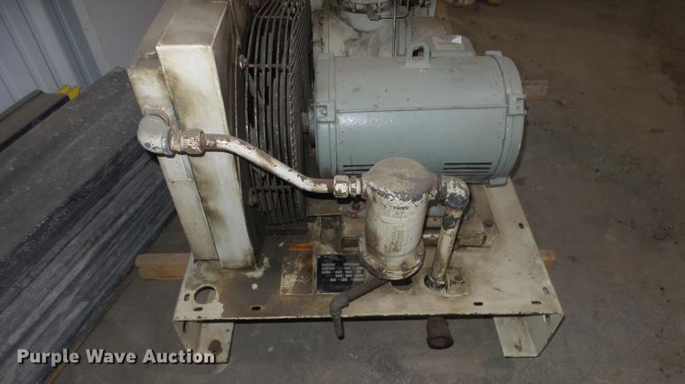 image for item FI9327 Gardner Denver EBERGF compressor