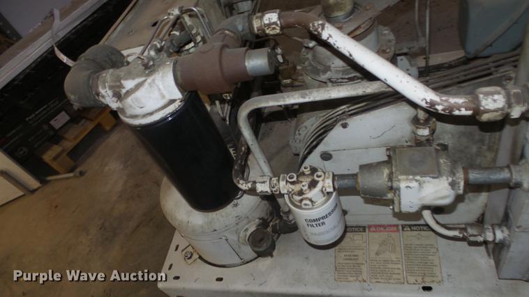 image for item FI9327 Gardner Denver EBERGF compressor