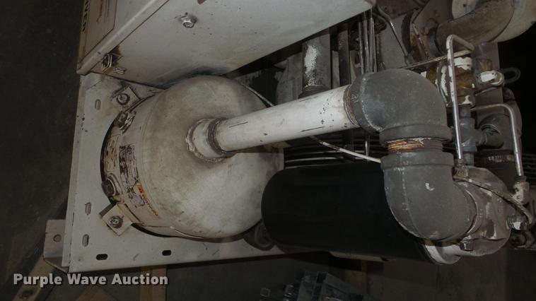 image for item FI9327 Gardner Denver EBERGF compressor