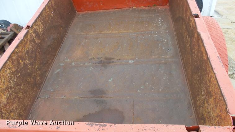 image for item FI9418 Dump trailer