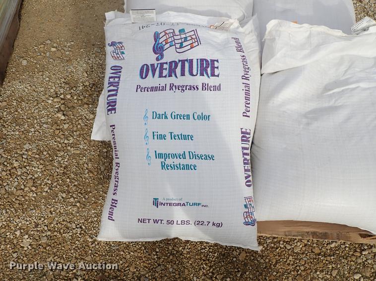 image for item FI9460 Rye grass seed and nitrogen