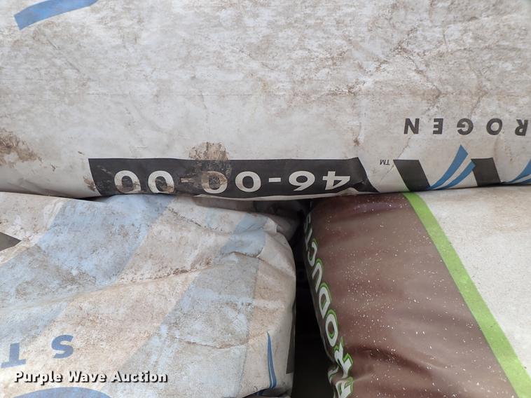 image for item FI9460 Rye grass seed and nitrogen