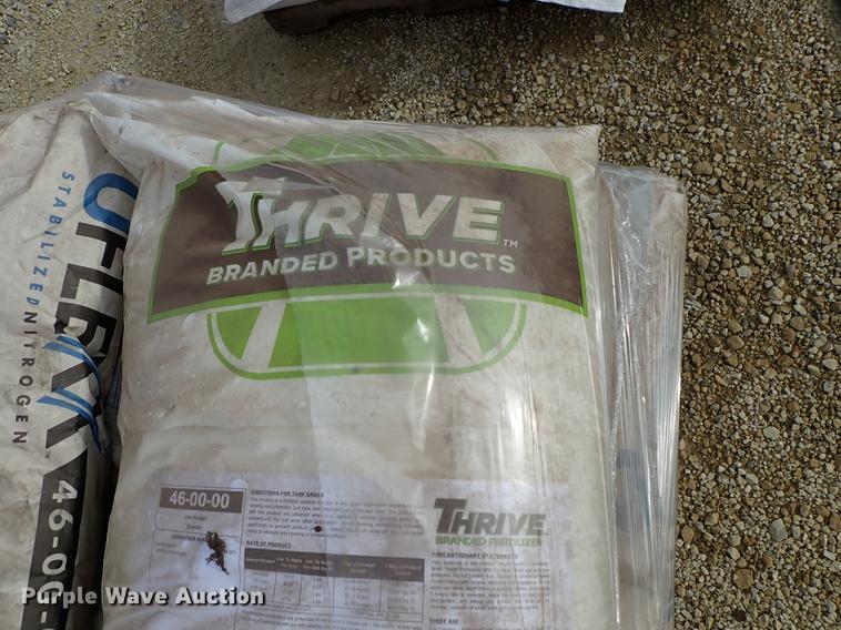 image for item FI9460 Rye grass seed and nitrogen