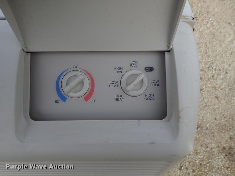 image for item FI9461 (4) Trane PTAC climate control units