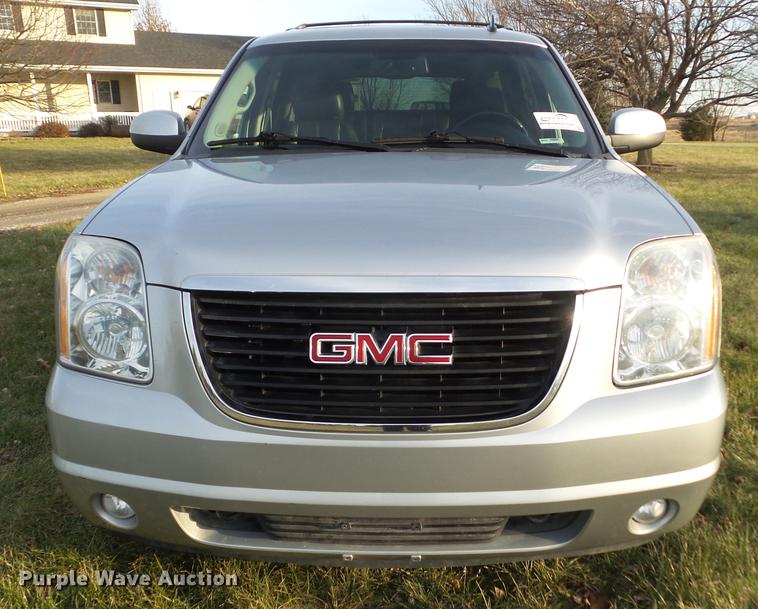 image for item L5732 2012 GMC Yukon SLT SUV