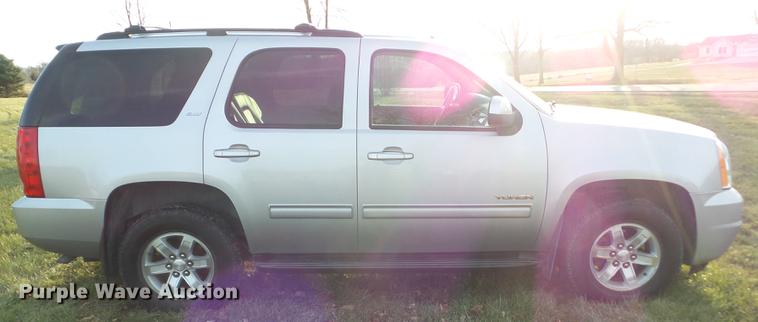 image for item L5732 2012 GMC Yukon SLT SUV