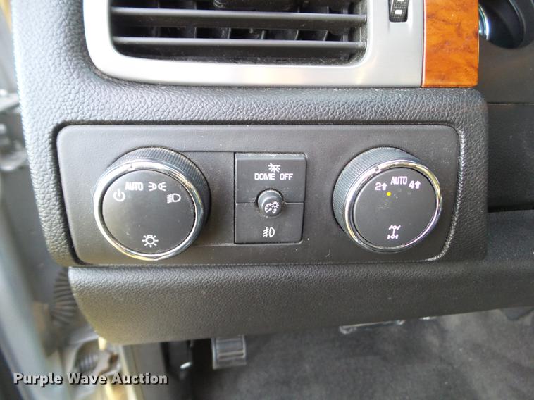 image for item L5732 2012 GMC Yukon SLT SUV