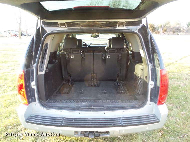 image for item L5732 2012 GMC Yukon SLT SUV