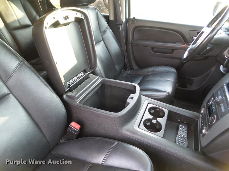 image for item L5732 2012 GMC Yukon SLT SUV