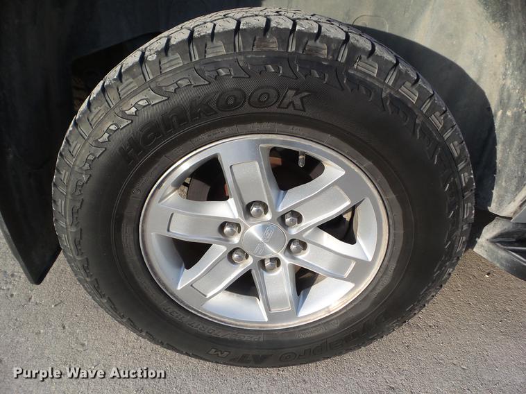 image for item L5732 2012 GMC Yukon SLT SUV