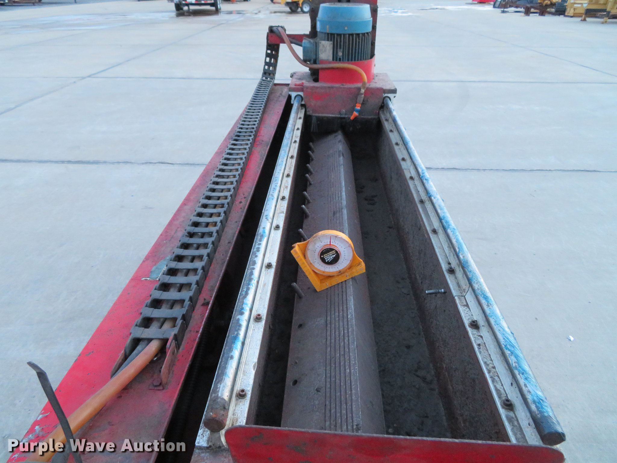 Simonds 64 bench knife grinder in Chesterfield, MO Item DE4966 sold